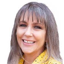 Johanna Fisher, Associate Broker