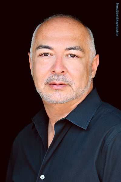 Ralf Larranaga Headshot